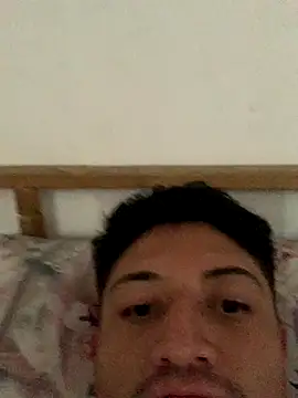 PerraAsquerosa  online show from September 22, 2025, 3:03 pm