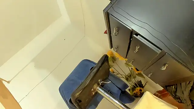 Snapshot of BrandyQueenx chatting on November 5, 2025, 5:29 am BrandyQueenx online show from November 5, 2025, 5:29 am