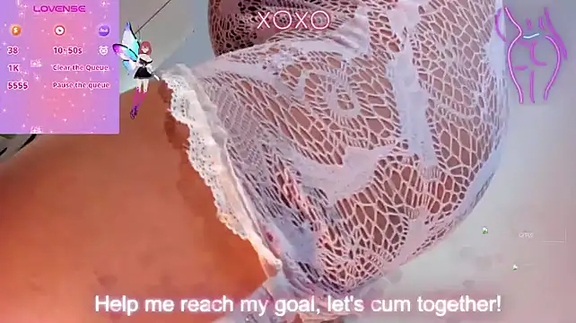 Snapshot of BrandyQueenx chatting on December 3, 2025, 6:54 am BrandyQueenx online show from December 3, 2025, 6:54 am