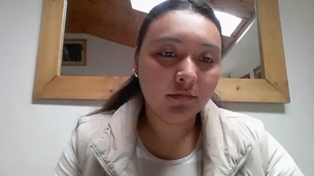 Snapshot of ALANA_150 chatting on May 29, 2026, 2:37 pm ALANA 150 online show from May 29, 2026, 2:37 pm