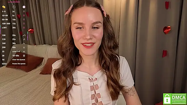  Clare Florence  online show from February 11, 2026, 1:49 pm