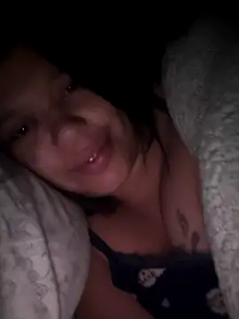 Snapshot of jojo_surfistinha89 chatting on October 6, 2025, 4:43 am jojo surfistinha89 online show from October 6, 2025, 4:43 am
