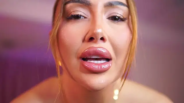 ZennySings online show from November 29, 2025, 12:30 pm