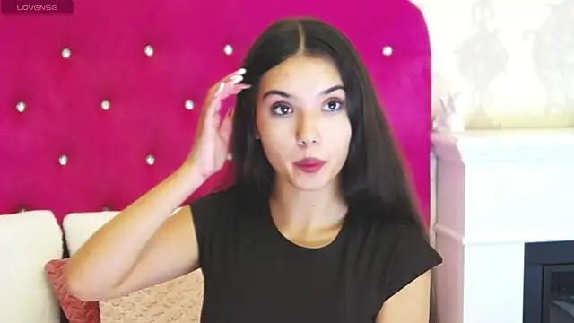 AlexisDevine online show from September 14, 2025, 4:33 am