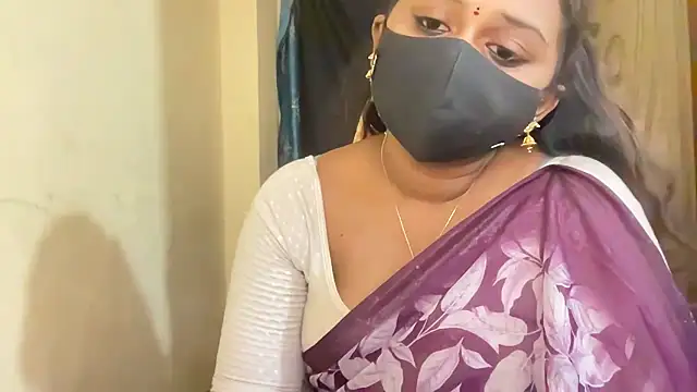 Pavani-Sexy online show from February 19, 2026, 5:20 pm