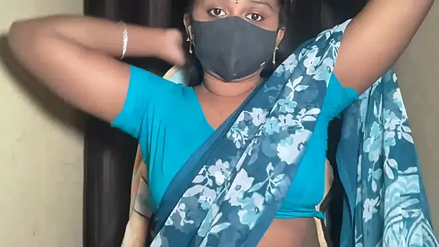 Pavani-Sexy online show from April 1, 2026, 12:50 pm