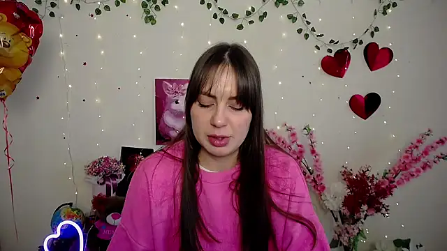 Amanda Bright  online show from February 25, 2026, 6:45 am