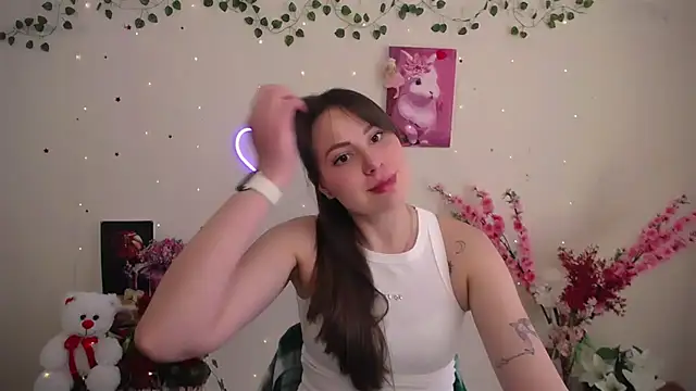 Snapshot of Amanda_Bright_ chatting on May 7, 2026, 10:42 am Amanda Bright online show from May 7, 2026, 10:42 am