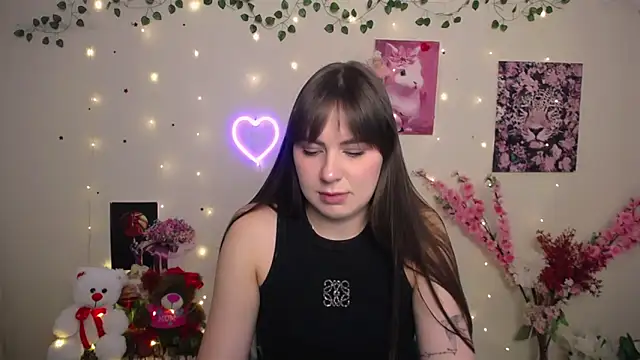 Snapshot of Amanda_Bright_ chatting on May 10, 2026, 8:52 am Amanda Bright online show from May 10, 2026, 8:52 am