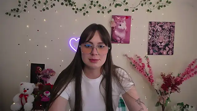 Snapshot of Amanda_Bright_ chatting on May 22, 2026, 10:32 am Amanda Bright online show from May 22, 2026, 10:32 am