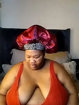 Snapshot of SeductionBoobs chatting on July 12, 2026, 8:49 am SeductionBoobs online show from July 12, 2026, 8:49 am