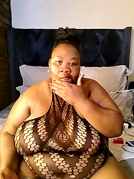 Snapshot of SeductionBoobs chatting on July 31, 2026, 8:47 am SeductionBoobs online show from July 31, 2026, 8:47 am