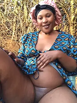 sweetLady89 online show from October 14, 2025, 4:35 am