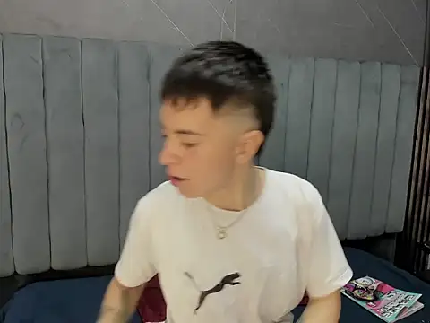  Hannah Hot online show from January 14, 2026, 2:39 am