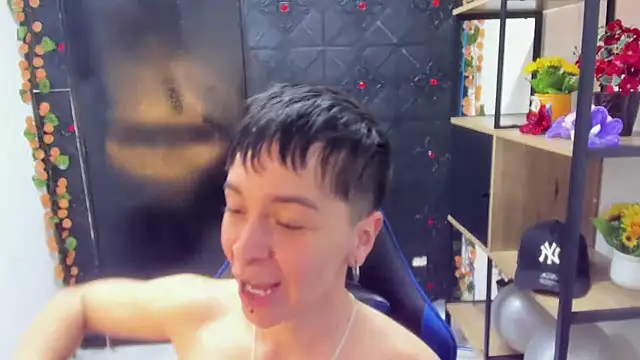  Hannah Hot online show from April 1, 2026, 2:45 am