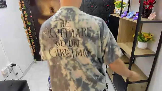  Hannah Hot online show from April 17, 2026, 2:47 am