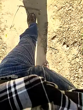 OmeningFurorji online show from February 8, 2026, 8:18 am