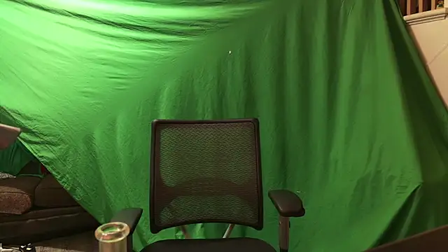 MasterDaddyCool online show from September 19, 2025, 5:31 am