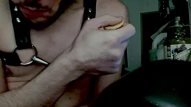 MasterDaddyCool online show from September 25, 2025, 1:31 am