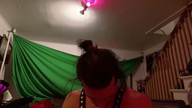 MasterDaddyCool online show from December 14, 2025, 9:30 pm