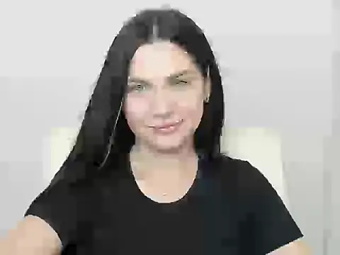 Lune Moon online show from October 31, 2025, 6:58 am