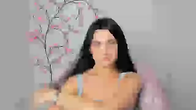 Lune Moon online show from April 1, 2026, 5:30 am