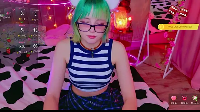 CoralineYoung online show from April 11, 2026, 7:45 am