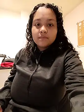 KITY HILL online show from April 10, 2026, 1:33 am