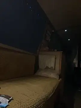 ladyboatlady online show from February 1, 2026, 2:21 am