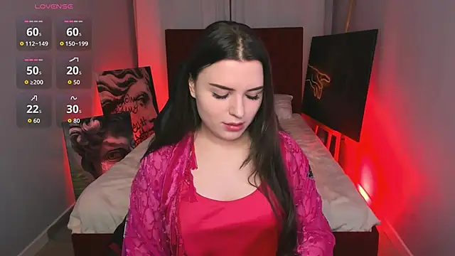 AliceLiador online show from December 2, 2025, 7:53 pm