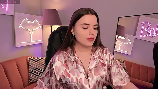 AliceLiador online show from February 10, 2026, 7:01 am