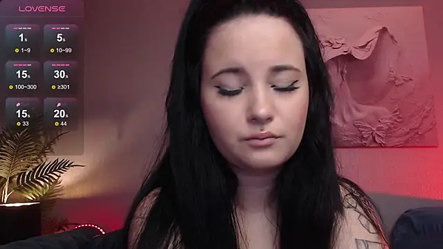 MikaSnake online show from September 11, 2025, 9:37 pm