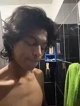 dreyk20 online show from April 16, 2026, 4:41 pm