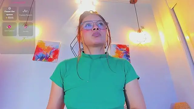 Karlaliones69 online show from April 18, 2026, 6:34 pm