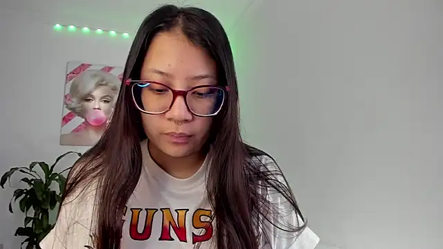 rouse red online show from September 14, 2025, 1:32 pm