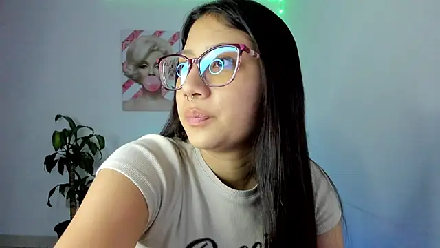 rouse red online show from September 22, 2025, 7:38 pm