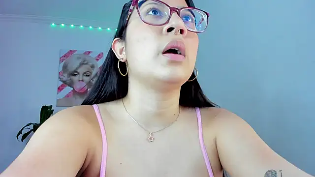 rouse red online show from November 26, 2025, 6:20 pm