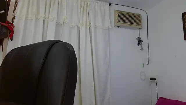 BriggiteSkyAngels online show from October 6, 2025, 1:36 am