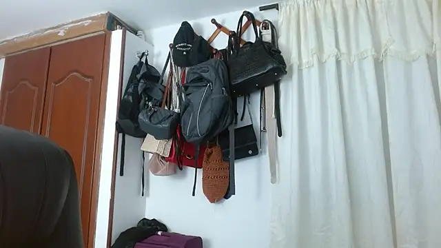 BriggiteSkyAngels online show from November 10, 2025, 8:46 am