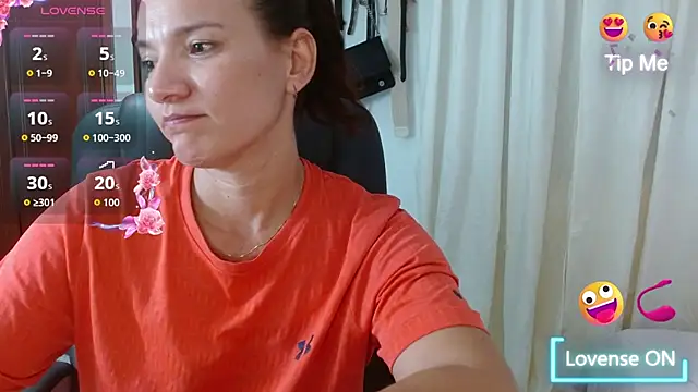 BriggiteSkyAngels online show from December 4, 2025, 1:04 am