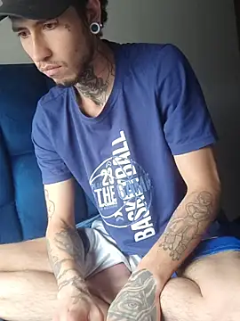 Tattoboy19cm online show from November 30, 2025, 9:08 pm