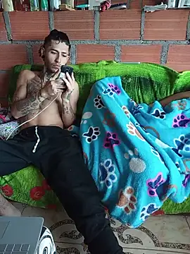 Tattoboy19cm online show from April 20, 2026, 3:37 pm