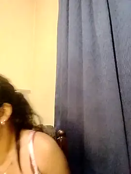 Snapshot of cute_indianxo chatting on April 22, 2026, 5:14 pm cute indianxo online show from April 22, 2026, 5:14 pm