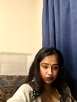 Snapshot of cute_indianxo chatting on April 30, 2026, 8:57 pm cute indianxo online show from April 30, 2026, 8:57 pm