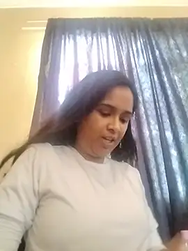 Snapshot of cute_indianxo chatting on June 1, 2026, 7:54 am cute indianxo online show from June 1, 2026, 7:54 am