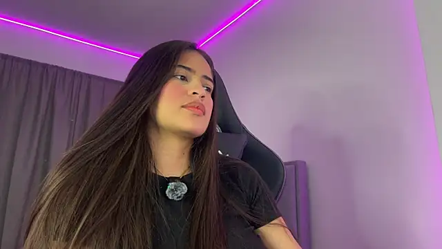 lexie gray2 online show from November 29, 2025, 8:01 pm