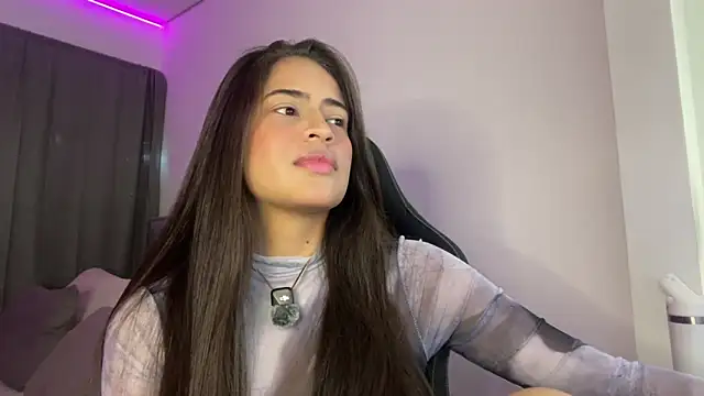 Snapshot of lexie_gray2 chatting on April 10, 2026, 8:13 pm lexie gray2 online show from April 10, 2026, 8:13 pm