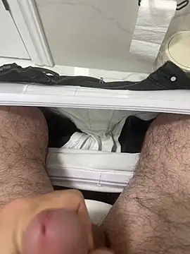 Heros2000 online show from April 20, 2026, 7:55 am