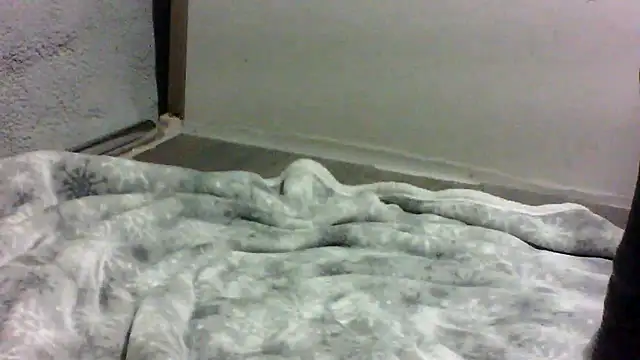 lovemedirty online show from February 19, 2026, 4:19 am