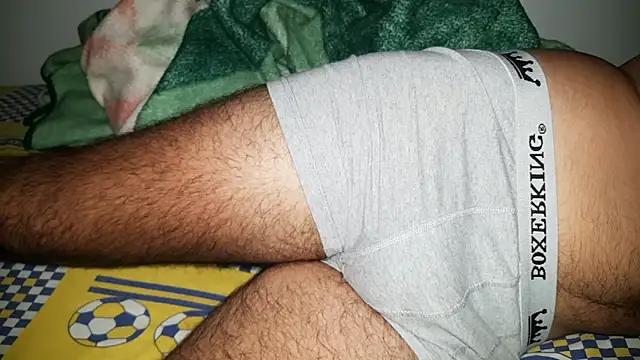 Nikenorq34 online show from November 2, 2025, 9:28 pm